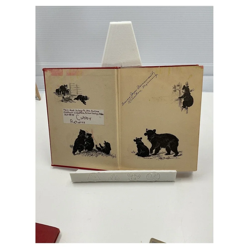 Cubby in Wonderland & Returns by Frances‎ Joyce Farnsworth